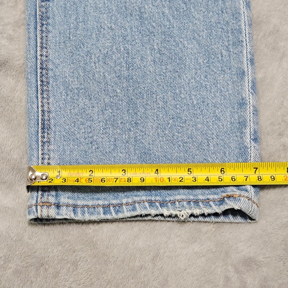 American Eagle Super High Rise Straight Mom Jean Light Wash Size 4R Raw Hem - Picture 7 of 10